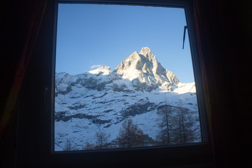 Cervinia Apartments Breuil-Cervinia Bagian luar foto